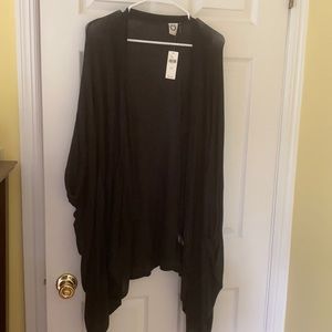 Anthropologie Akemi & Kin black cover-up